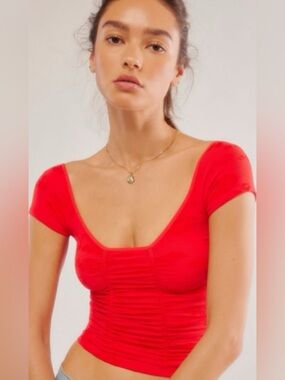 Free People Gotta Be You Seamless tee size M/L